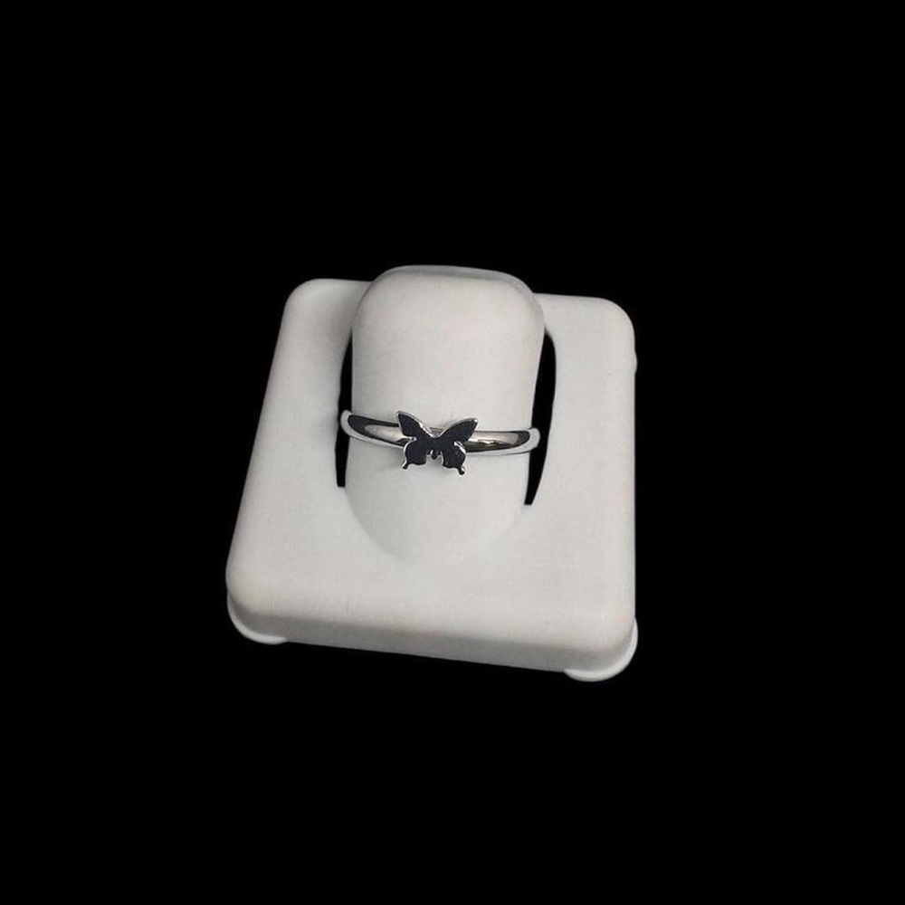 Mini Silver Tone Butterfly Ring – Size 6 ½